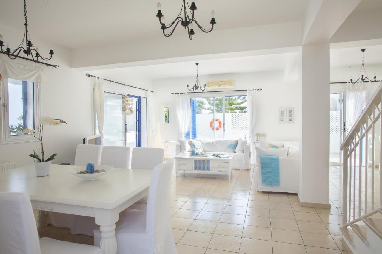 Mimoza Seafront Villa Protaras Esterno foto